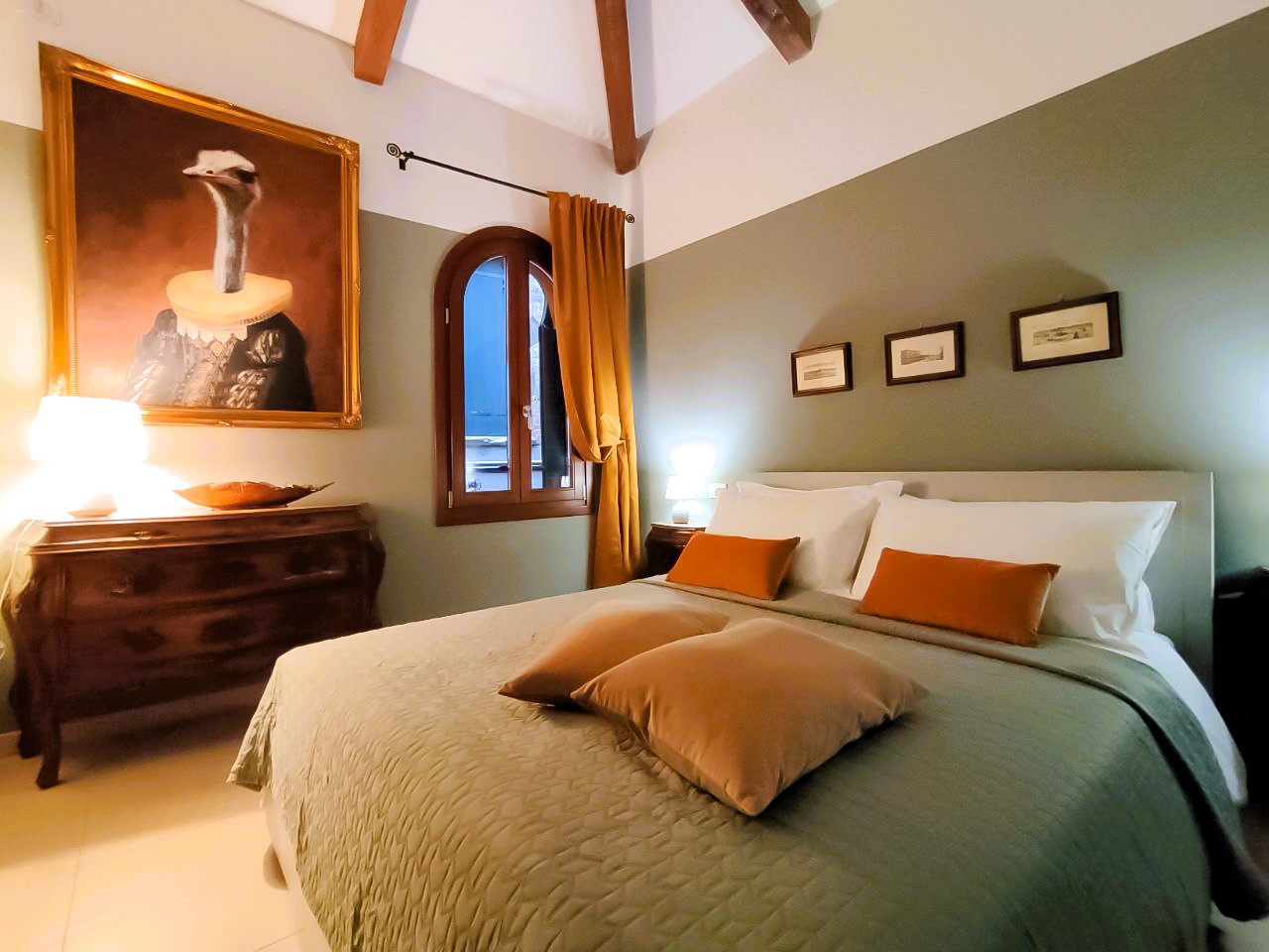 La Serenissima master bedroom